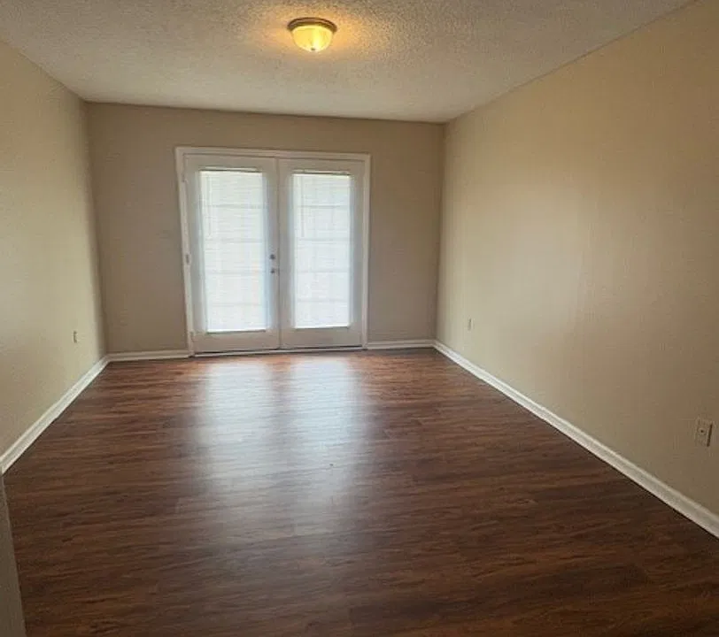 29280 Lanier Dr