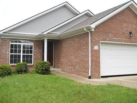 4th image of 845 Lauderdale Dr