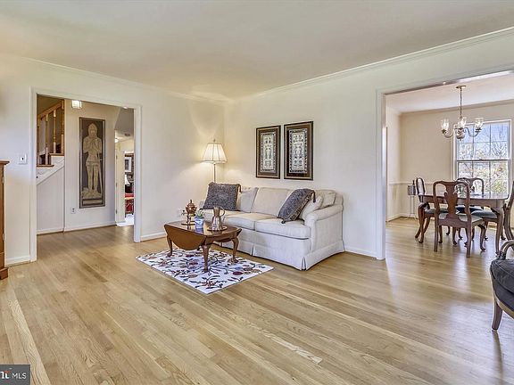4th image of 11806 Henry Fleet Dr
