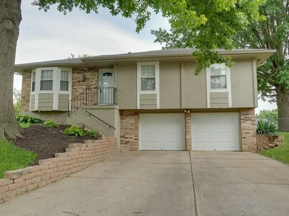 19209 E 12th Terrace Ct N, Independence, MO 64056