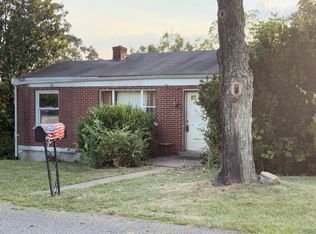 579 Valley View Dr, Taylor Mill, KY 41015