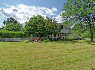 6 Whitney Rd, Saratoga Springs, NY 12866