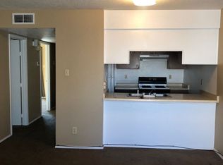 326 Geraldine Loop SE #C, Rio Rancho, NM 87124