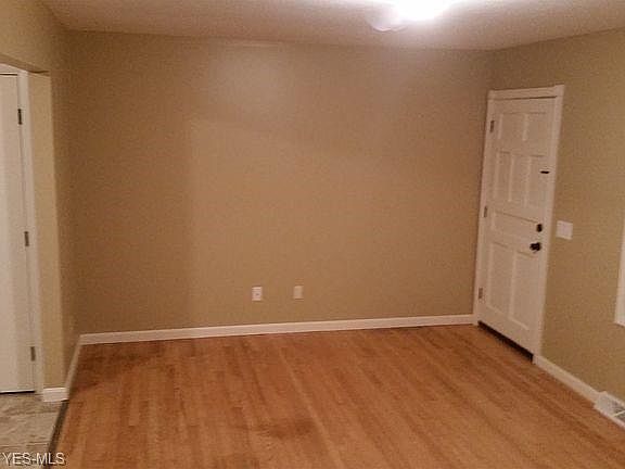 5th image of 4408 Palm Ave