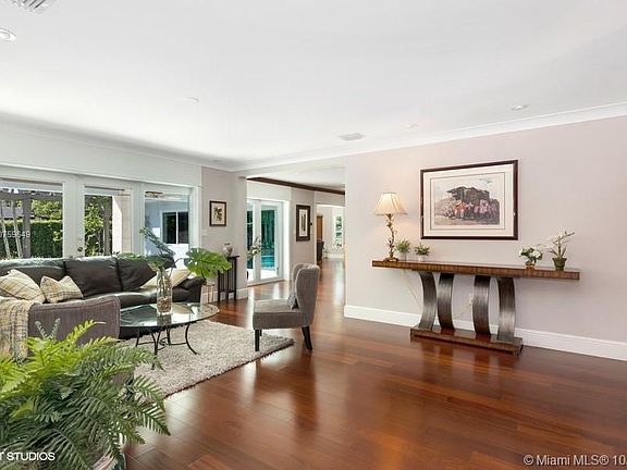 5th image of 15730 SW 86th Ave
