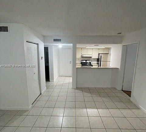 4th image of 6995 NW 186th St APT E107