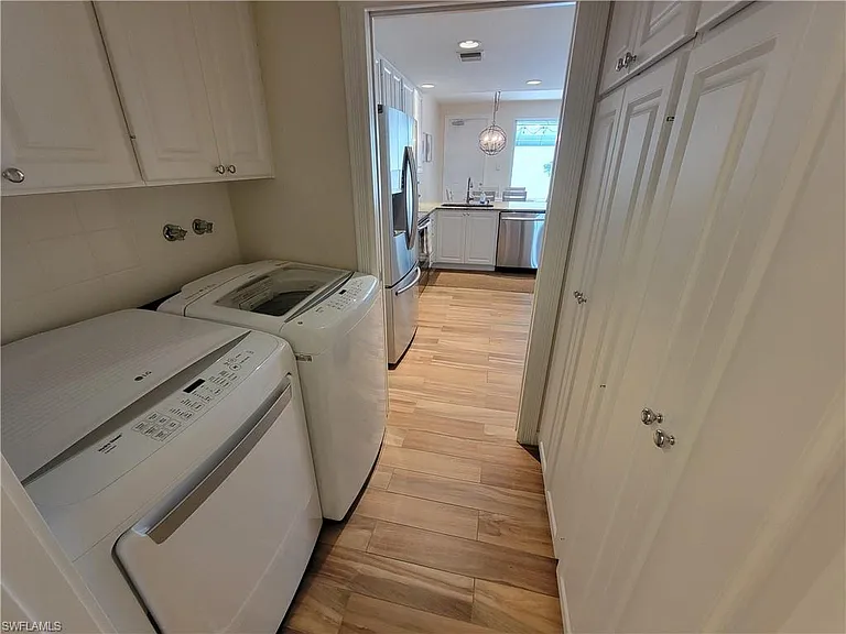 3536 Islandwalk Cir — Photo 22