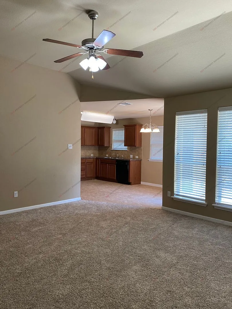4Bed I 2 Bath- Heritage Neighborhood - Temple ISD — Photo 4