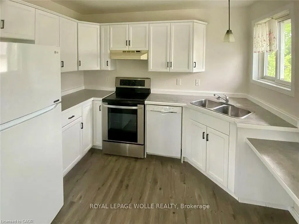 5 bed, $2,550 — Photo 4