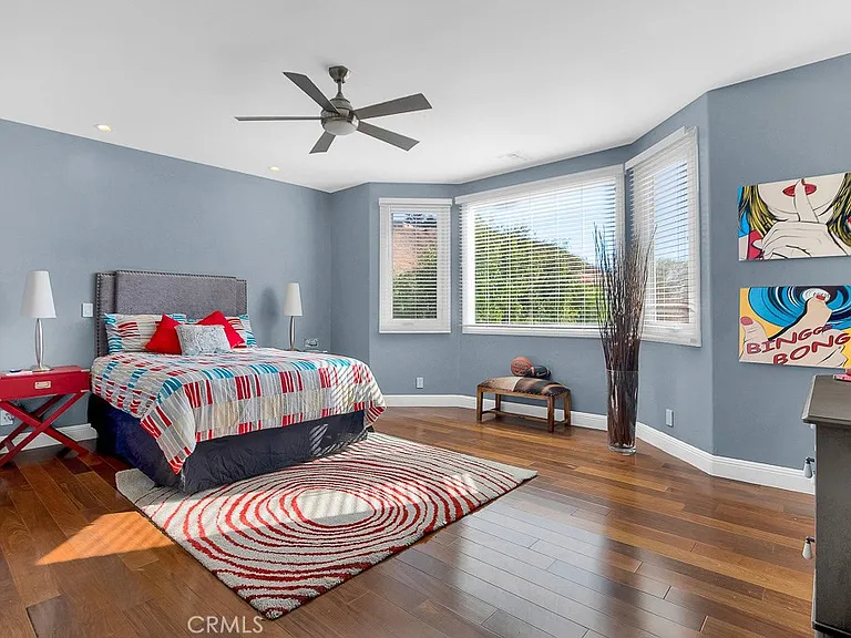 25504 Colette Way — Photo 33