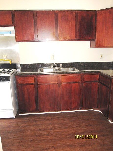1st image of 1417 Southlawn Blvd