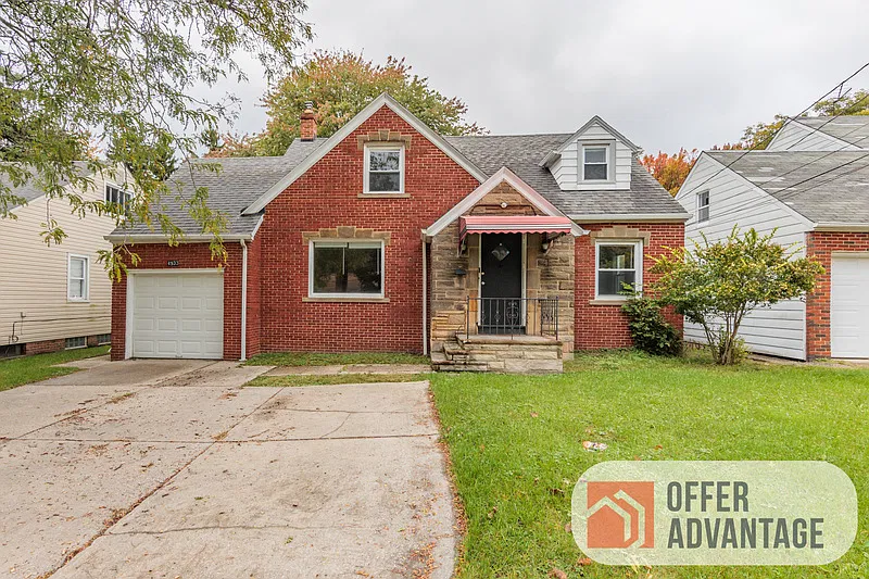 4 bed, 2.0 bath, 1622 sqft, $1,900 — Photo 1