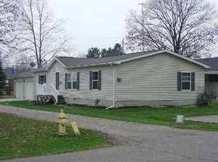 971 Woodlawn Ave, Newark, OH 43055