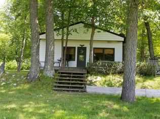 8929 Linden Dr, Evart, MI 49631