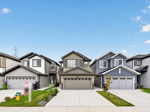 1676 27th St NW, Edmonton, AB T6T 0R6
