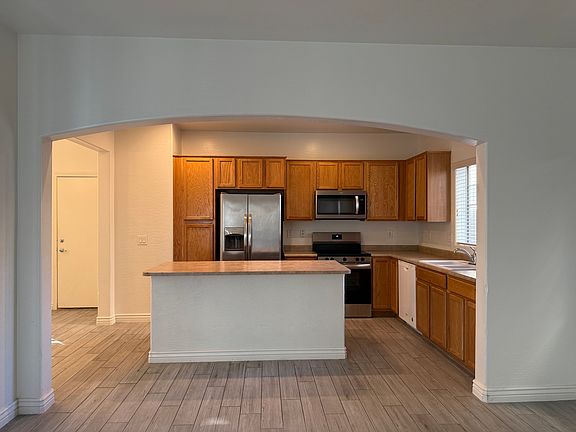 4th image of 4734 E Olney Ave