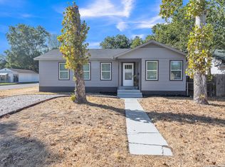 401 Aero Ave, Schertz, TX 78154
