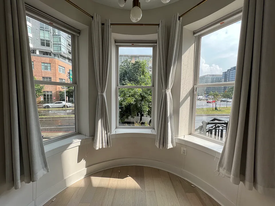 475 New York Ave NW #3