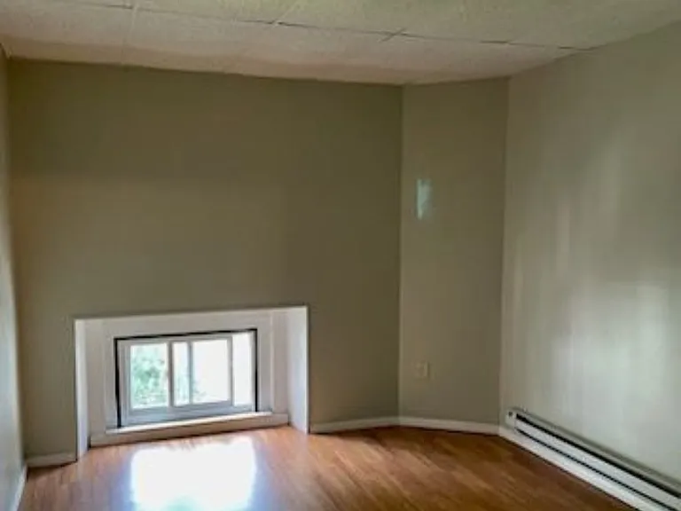 500 E Norwegian St #301 — Photo 2