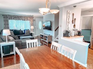 99 Fordham Pl, Colonia, NJ 07067