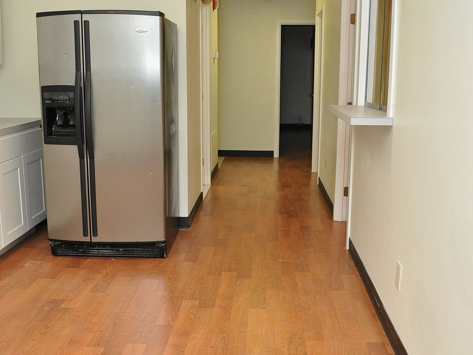 1st image of 1302 Elmwood Ave