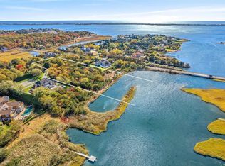 3 Brushy Neck Ln, Remsenburg, NY 11977