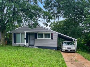 232 McAlpine Dr, Saint Louis, MO 63137