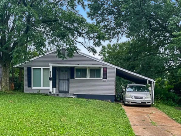 232 McAlpine Dr, Saint Louis, MO 63137