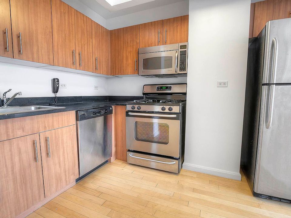 1st image of 20 West St APT 32G