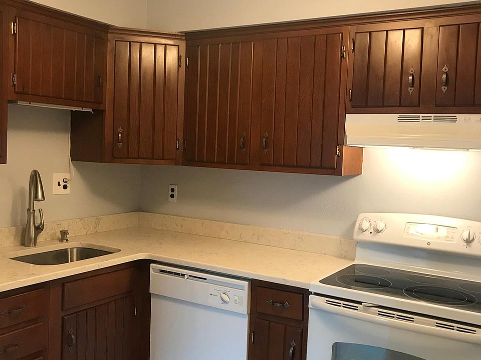 1st image of 500 Campbell Cir #H-7
