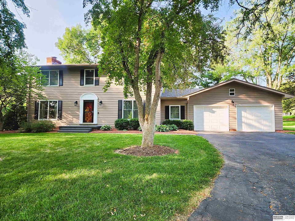 1st image of 21045 Timberlane Dr