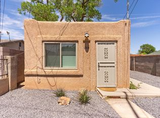 823 Lewis Ave SW, Albuquerque, NM 87102