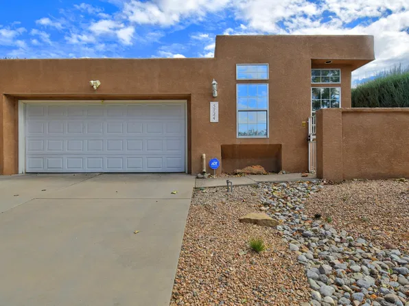 5724 Peppertree Pl NE, Albuquerque, NM 87111