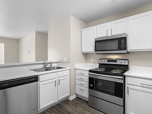 2nd image of 514 Coapman St #2M