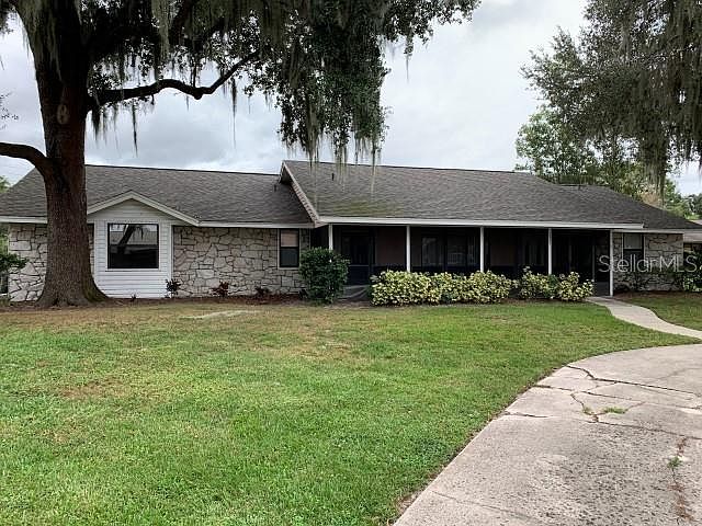 1st image of 2937 Shady Wood Ln