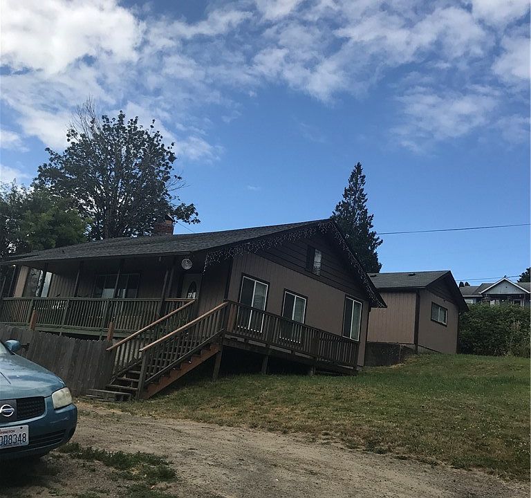 1st image of 1212 Sunrise St
