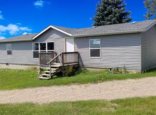 3600 S 600 E, Wolcottville, IN 46795