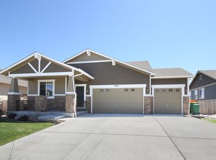 963 Snowy Plain Rd, Fort Collins, CO 80525
