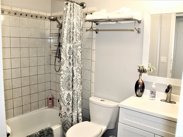 160 Grand Larry St #D10 — Photo 15