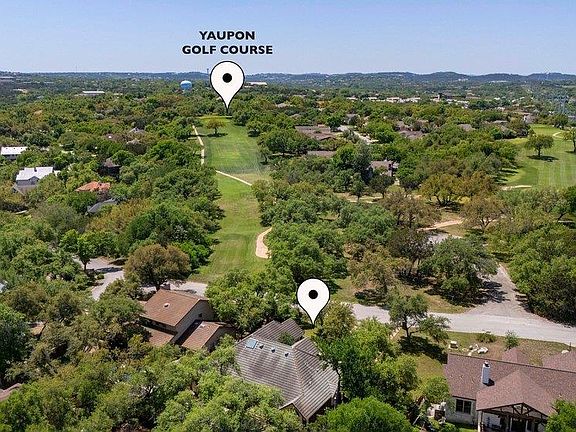 2nd image of 209 El Rio Dr