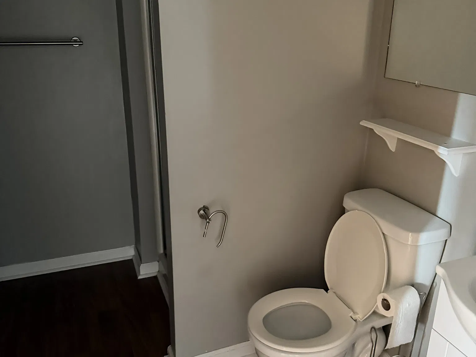 1 bed, 1100 sqft, $1,550 — Photo 2