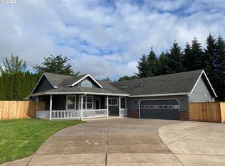 985 Belair Dr, Eugene, OR 97404