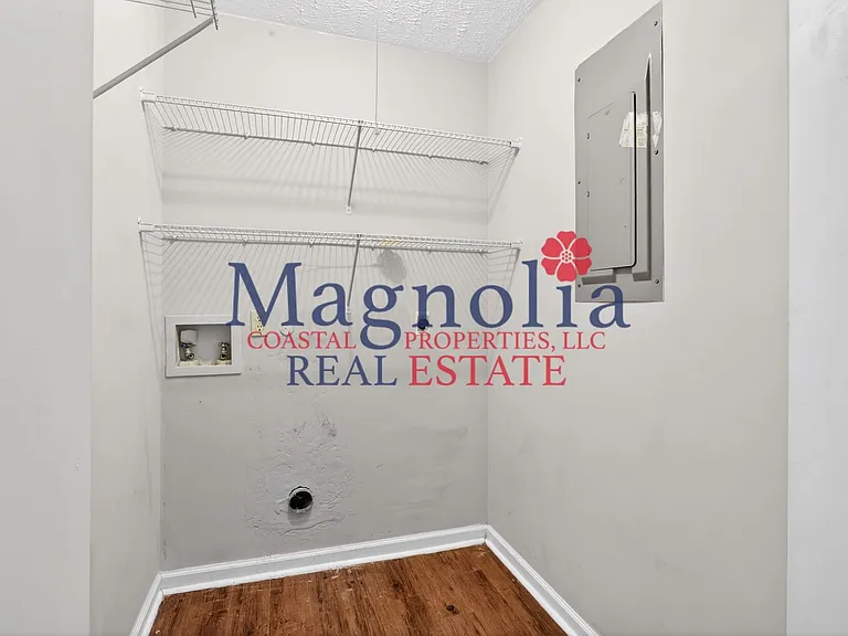 494 Osprey Dr — Photo 11