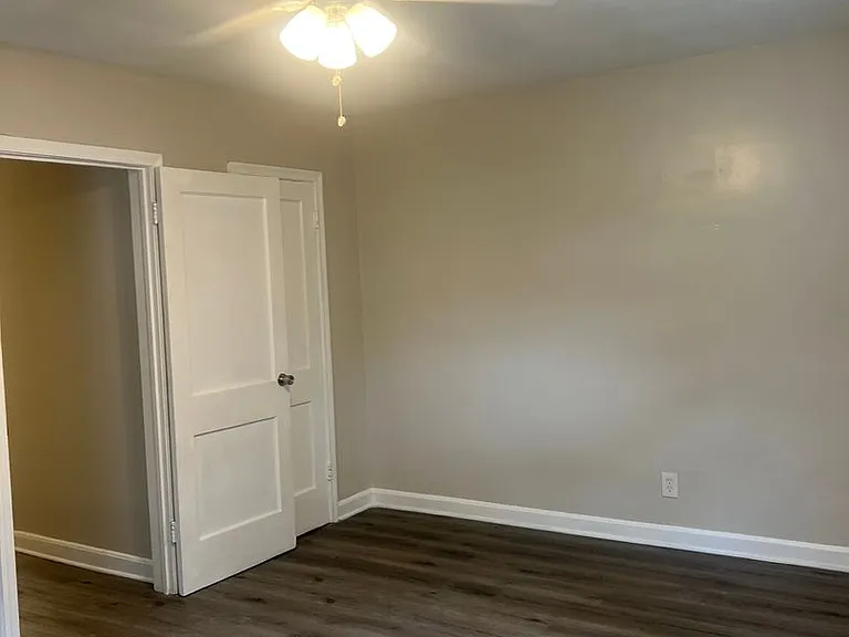 5712 Washington Blvd — Photo 13
