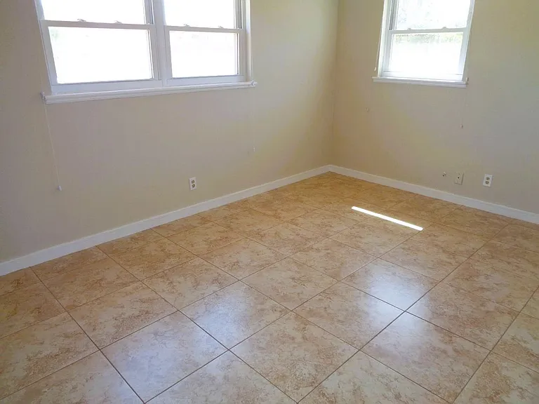 621 Westview Ave — Photo 19