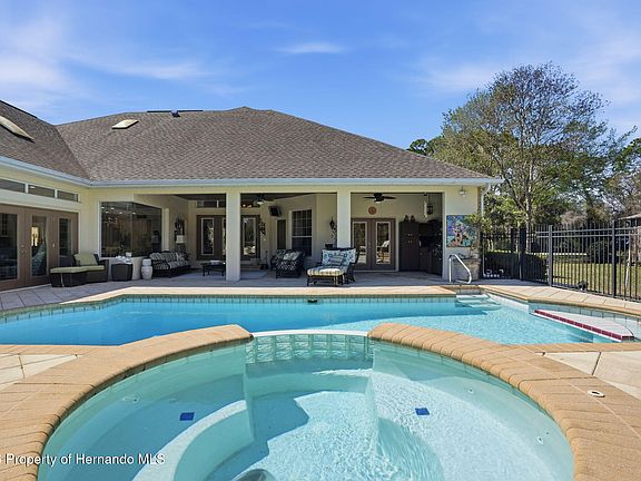 4th image of 7275 Crystal Spring Run