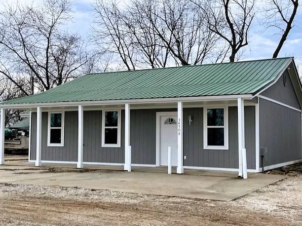 34508 S State Route F, Garden City, MO 64747