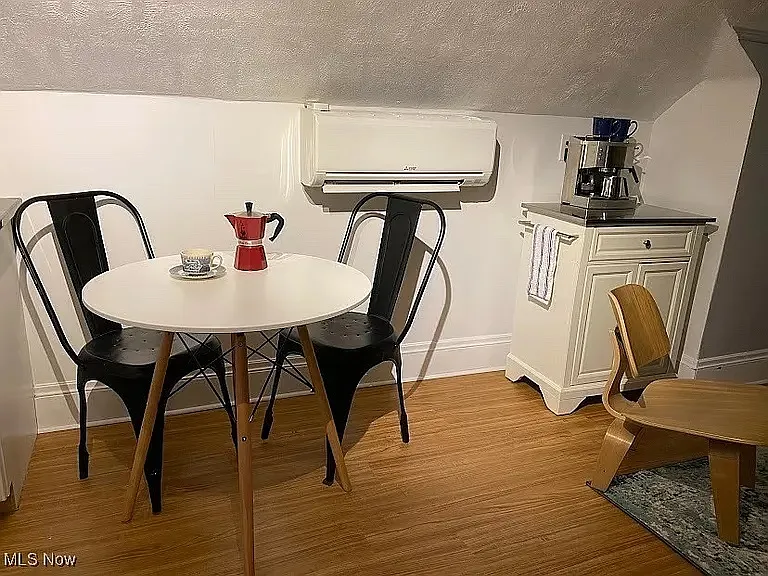 2176 Rexwood Rd #3 — Photo 5