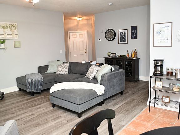 4th image of 736 Hardy Way Unit C