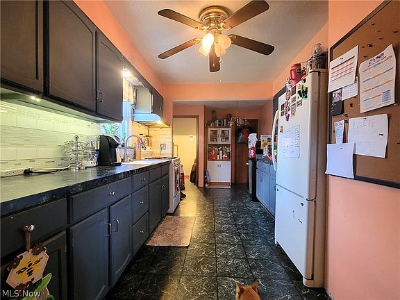 5th image of 3246 Quentin Dr